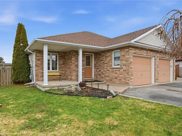 66 Golden Acres Dr, West Lincoln, ON L0R 2A0