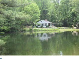 945 Powder Mill Hollow Rd, Boyertown, PA 19512