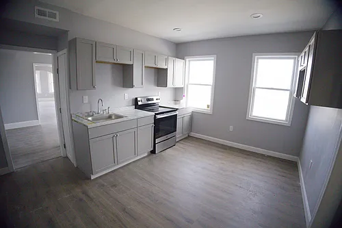 61 Providence St #2 Photo 1