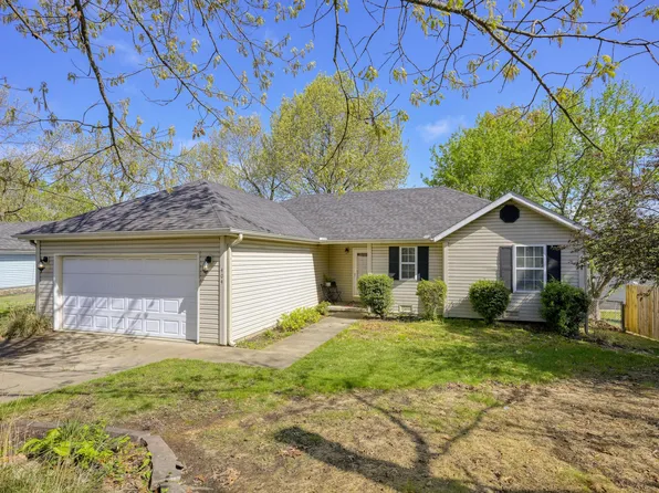 404 E Daugherty, Neosho, MO 64850