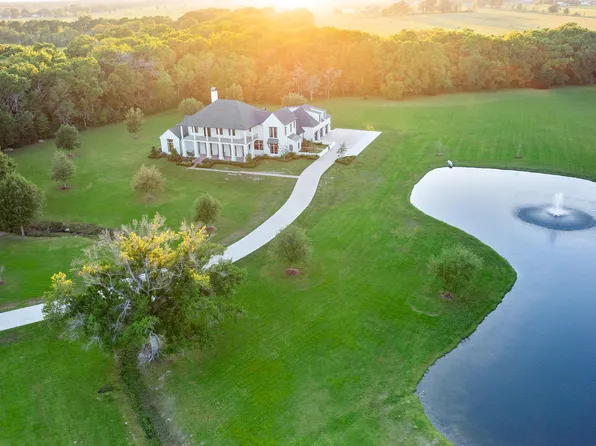 801 Breaux Rd, Lafayette, LA 70506