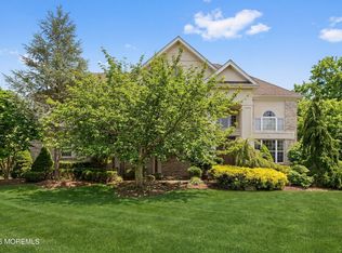 17 Meadow Run Court, Jackson, NJ 08527