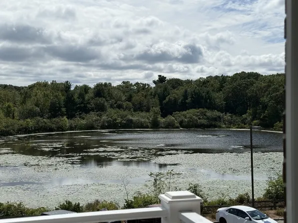 Pondsview Apartments