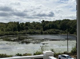 Pondsview Apartments