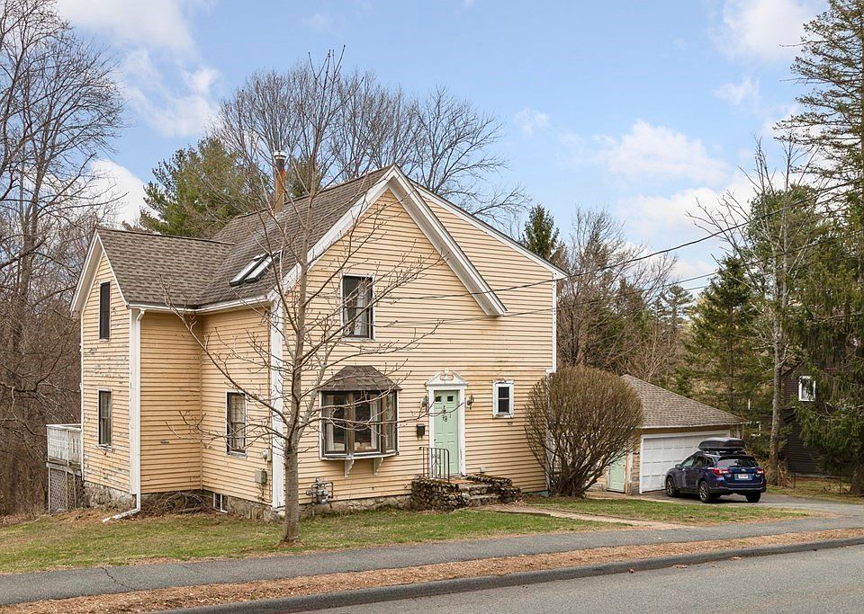 79 Chestnut St, Lynnfield, MA 01940 Zillow