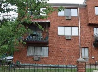 67105 Burns St APT 1A, Flushing, NY 11375