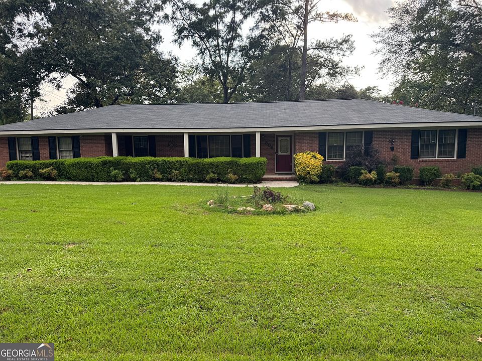 1st image of 306 Hillcrest Ave