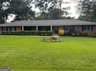 306 Hillcrest Ave, Warner Robins, GA 31088