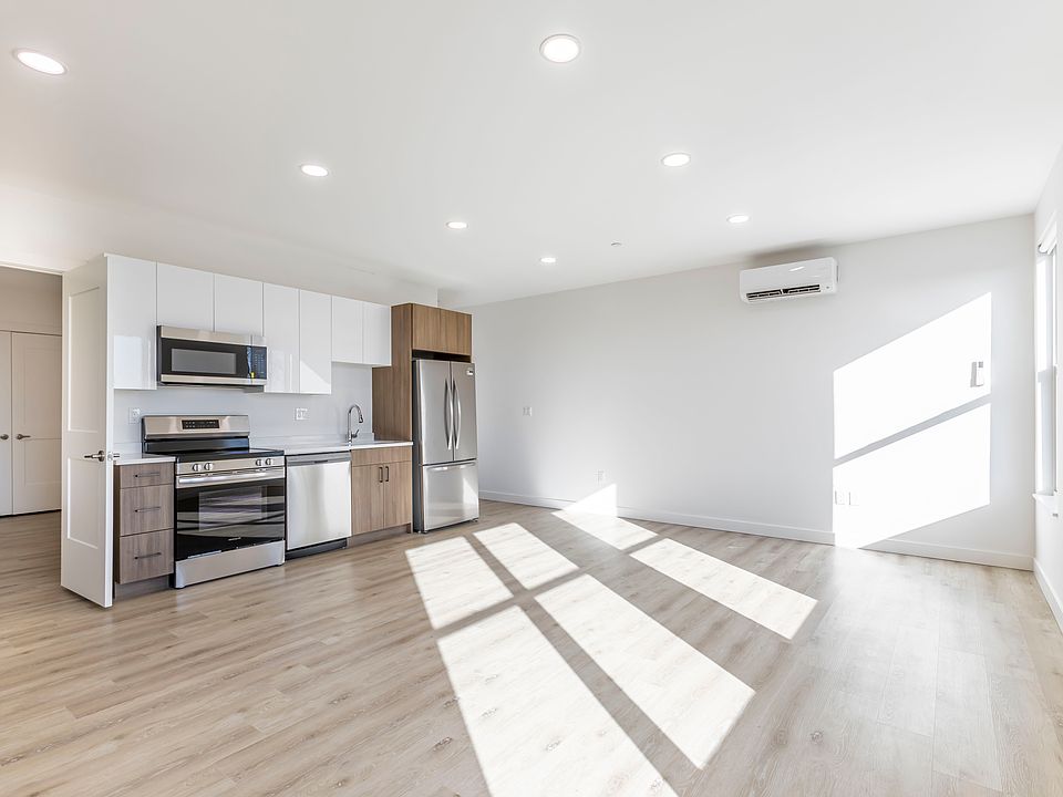 04 Avenue - Apt. 504