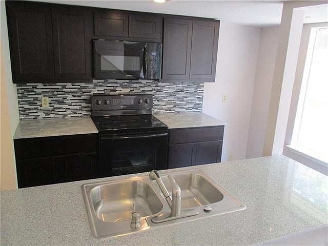 1st image of 8560 Park Ln #155