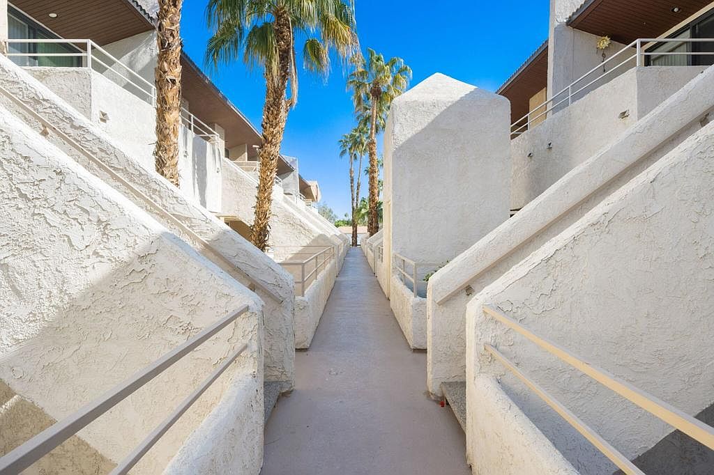 467 S Calle El Segundo UNIT D22, Palm Springs, CA 92262 Zillow