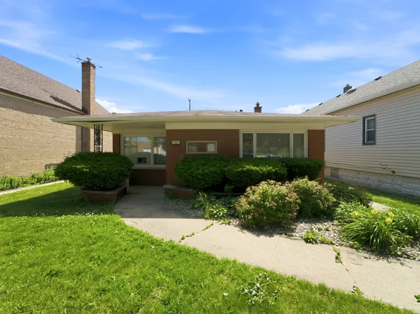 13227 S Escanaba Ave, Chicago, IL 60633