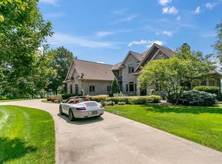 E12261 Timber Ridge Trl, Prairie du sac, WI 53578
