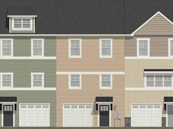 1677 Palomino Trl, Rockingham, VA 22801