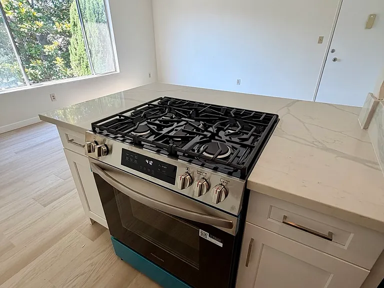12726 Pacific Ave #5 — Photo 7