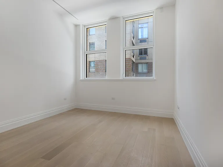 108 Leonard St #12R — Photo 8