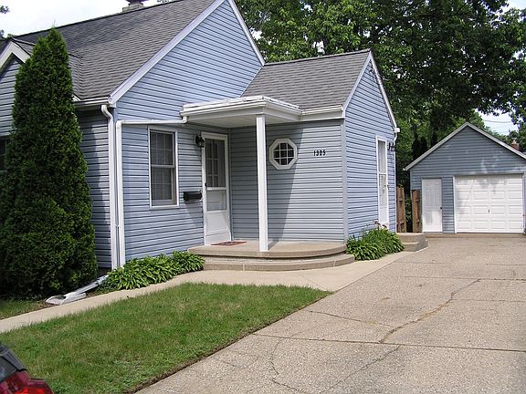 Side View and Garage