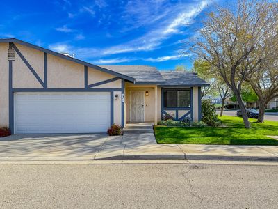 43840 Bobby Jones Dr APT 24, Lancaster, CA, 93536