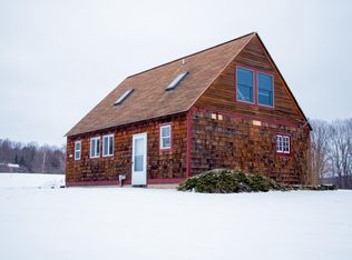 2025 Pine Hill Rd, Newport, VT 05855