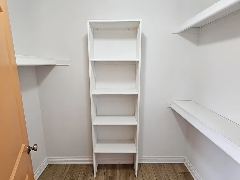 42405 Stanford Way — Photo 3