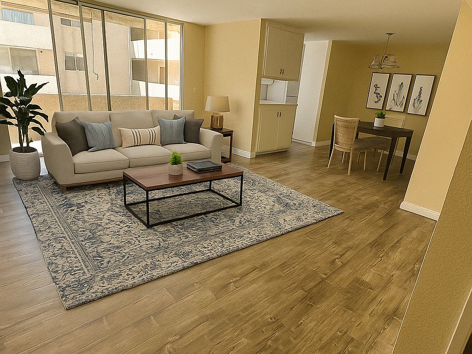 1st image of 5429 Newcastle Ave APT 206