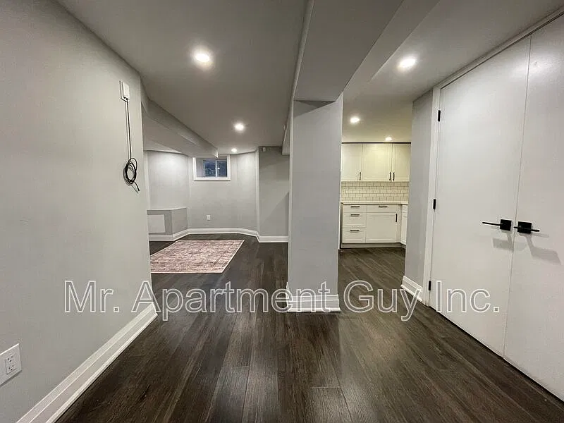 2 bed, 1.0 bath, $1,595 — Photo 4