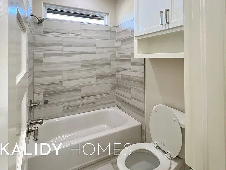 3925 NW 166th Ter — Photo 30