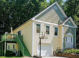 3 Craig Dr, Clinton, MA 01510