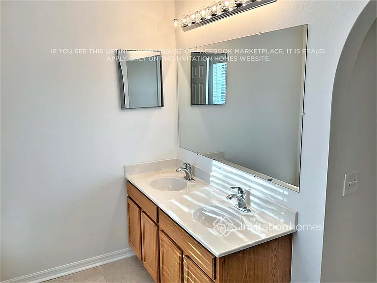 1754 McFarlane Ave — Photo 14