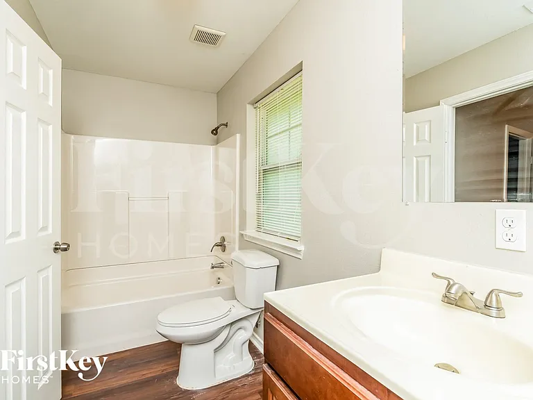 15639 Danson Dr — Photo 13