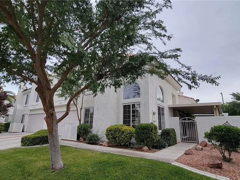 453 Temple Canyon Pl — Photo 1