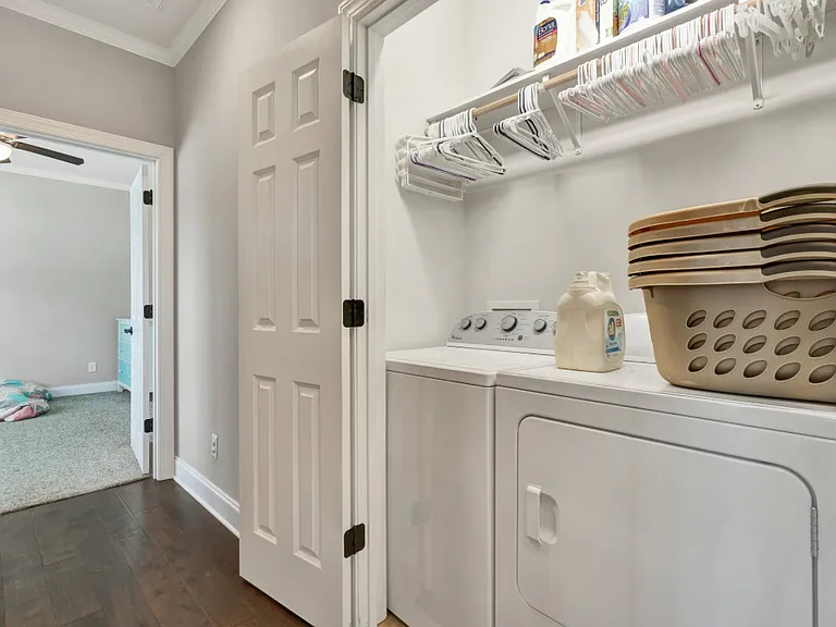 194 Neely Cir NE — Photo 12