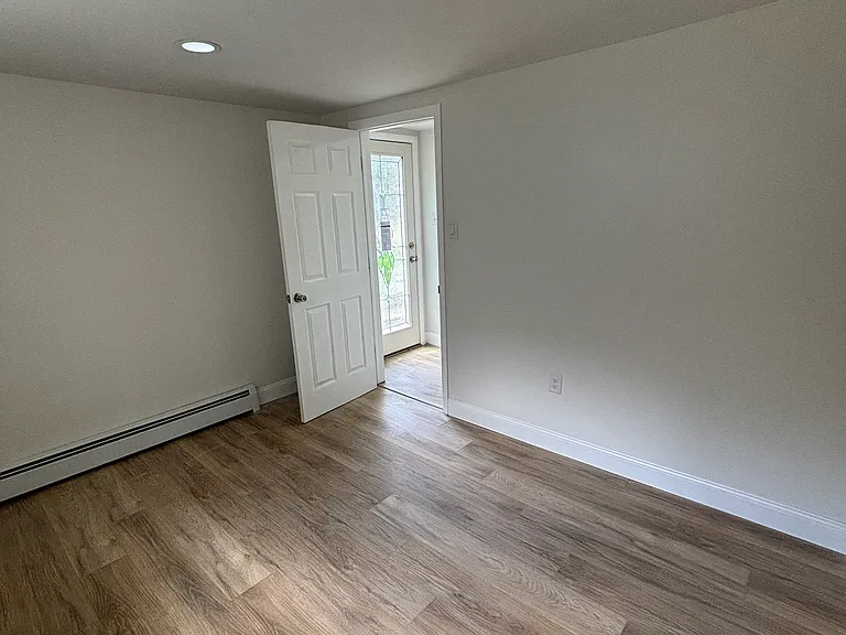 314 College Ave #A — Photo 13