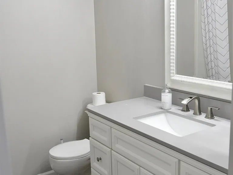 6985 Honey Tree Ln — Photo 18