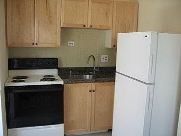 2nd image of 2506 Oceanview Ave #2506