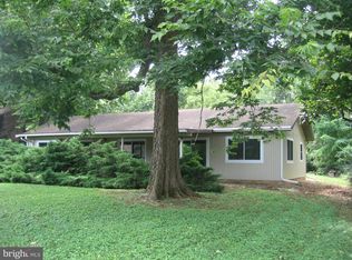 165 Natalie Ln, Harpers Ferry, WV 25425