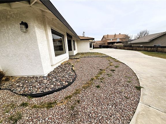 3rd image of 13809 Titonka Rd