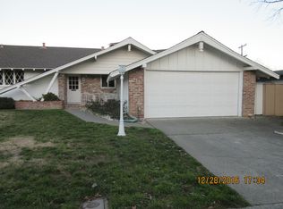433 Azalea Way, Vacaville, CA 95688