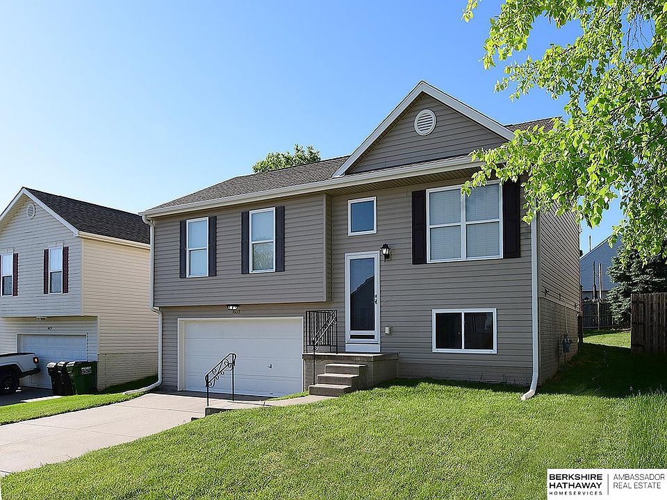 1st image of 16133 Cottonwood St
