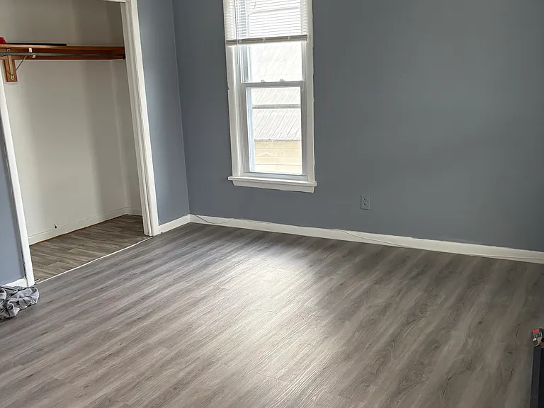 306 Main St — Photo 5