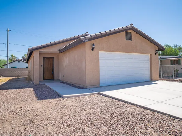 2231 E 14th St, Yuma, AZ 85364