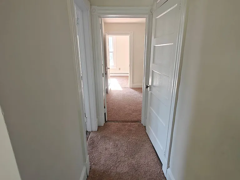 1020 Salisbury Dr — Photo 15