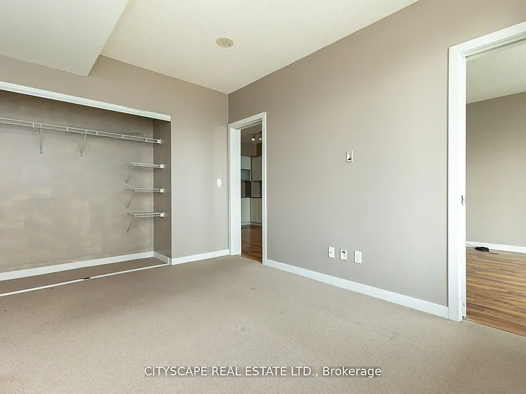 59 E Liberty St #1702 — Photo 7