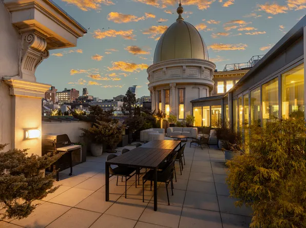 655 6th Avenue image 1 of 35