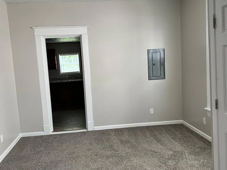 35 Conrey St — Photo 10
