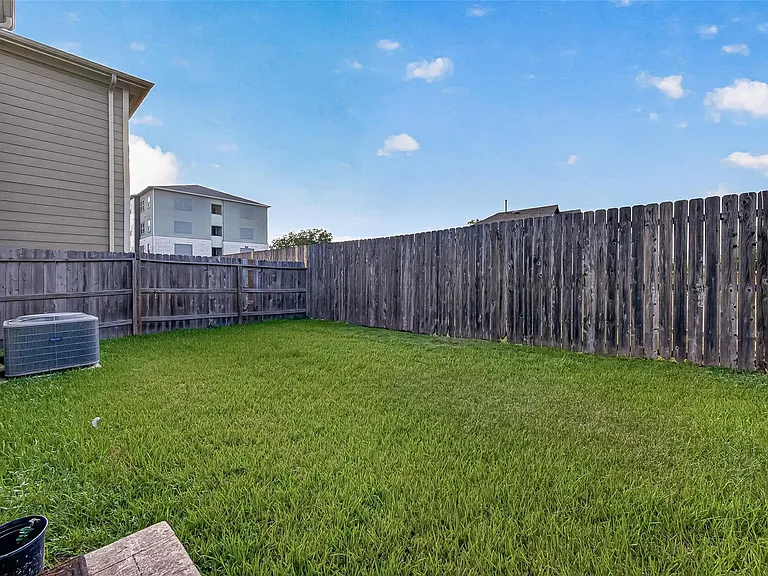 8932 Hollister Commons Ln — Photo 47