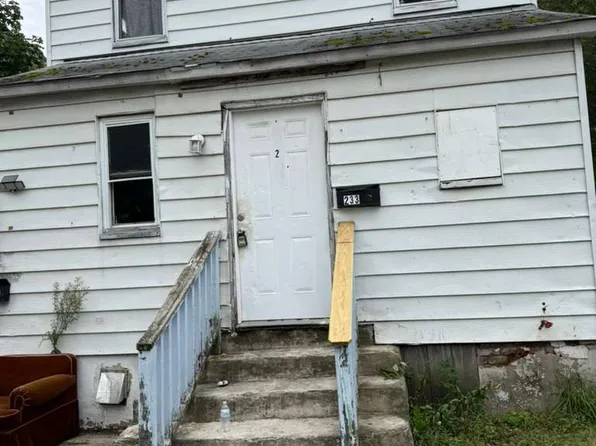 233 E 4th St #2, Lakewood, NJ 08701