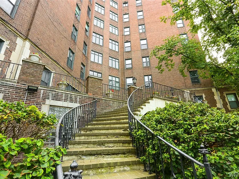 800 W Ferry St #5CC — Photo 12