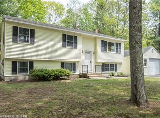 26 Goldeneye Dr, Topsham, ME 04086