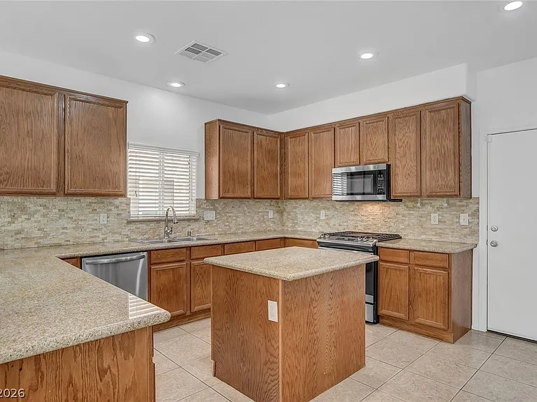 10439 Calypso Cave St — Photo 19